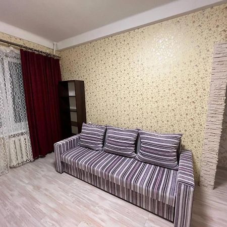 2К Квартира Велика Васильківська 118, Палац Україна 키예프 외부 사진